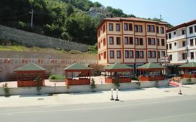 Oz-Ay Hotel